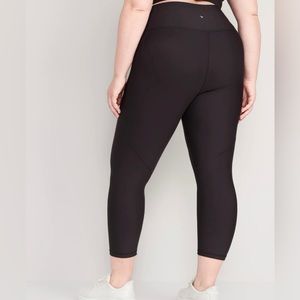X2 Old Navy PowerSoft Crop High Rise Black Legging with Pockets XXL TWO PAIRS
